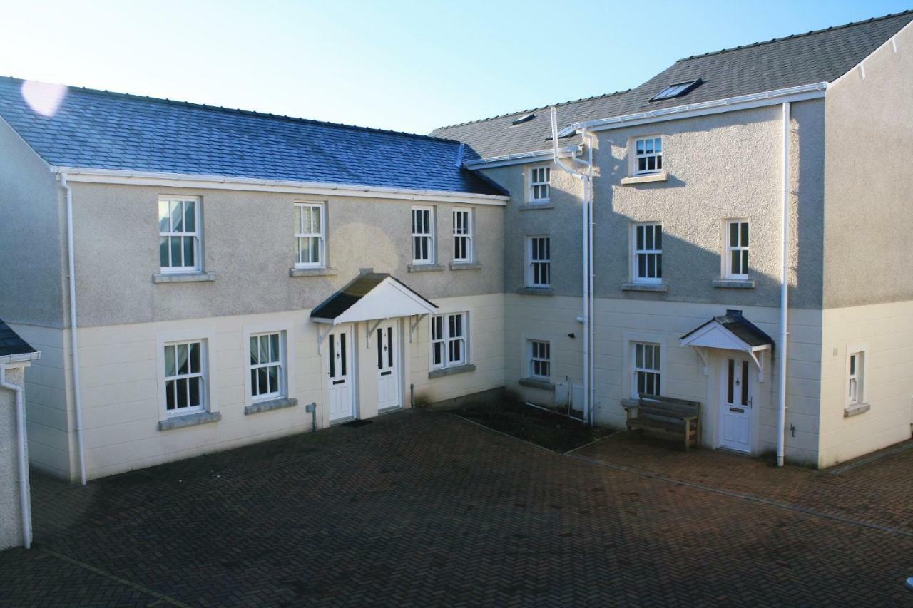 Villa 4 Laurel Court Ulverston Exterior foto